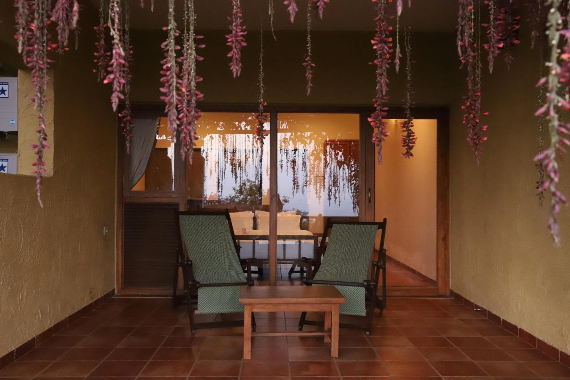 Nisarg Resort Kolhapur Exterior photo